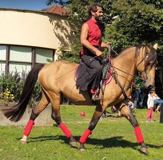 Valentin lors du Spectacle de l'association ''Cheval mon ami''2022